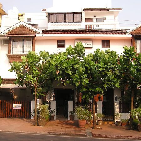 Zuariview Guest House Dona Paula Exteriör bild