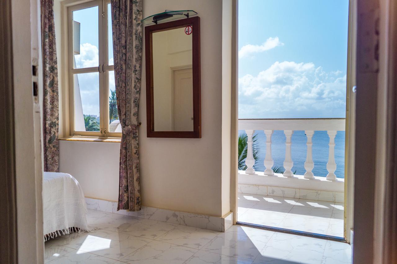 Zuariview Guest House Dona Paula Exteriör bild