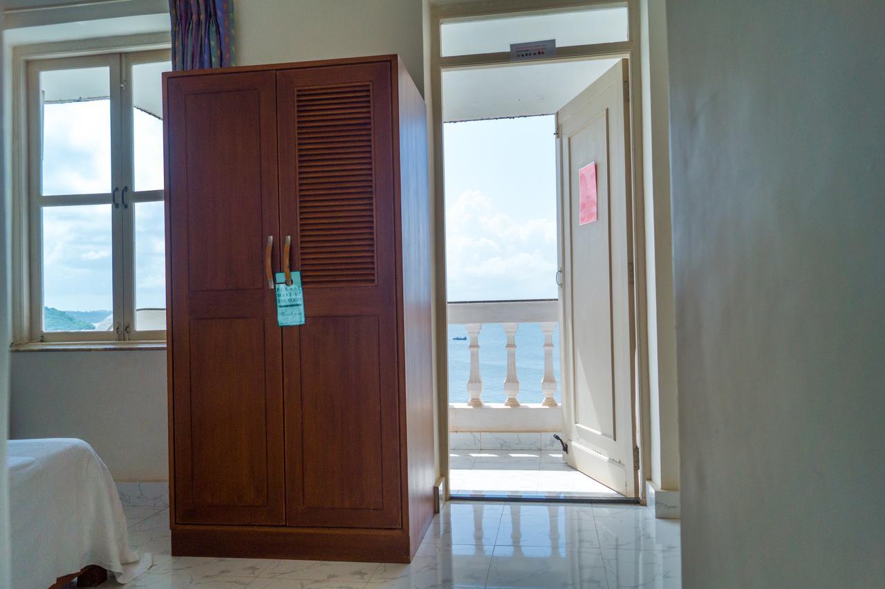 Zuariview Guest House Dona Paula Exteriör bild